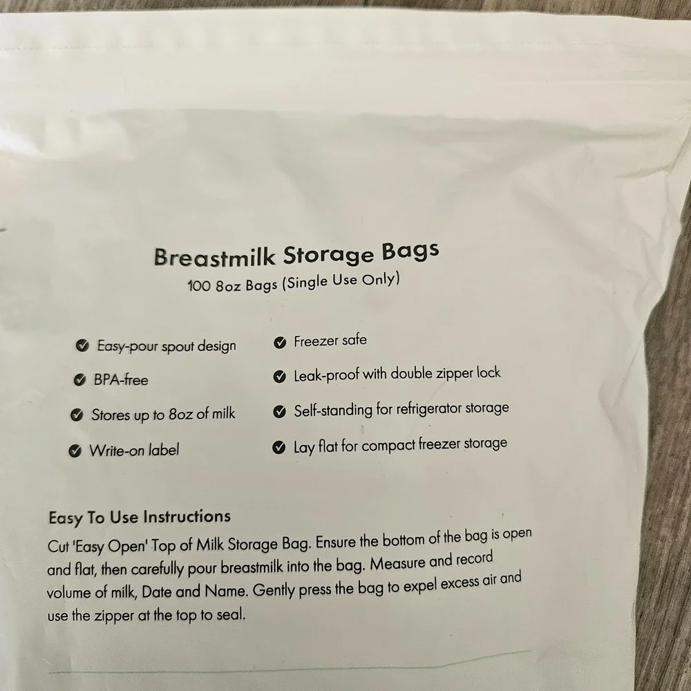 Motif Medical Breastmilk Storage Bags 100 bags of 8oz -‎ New